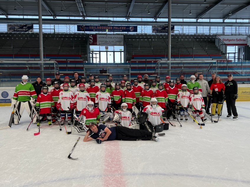 Volles Eis beim Camp von GirlsEishockey.de in Heilbronn